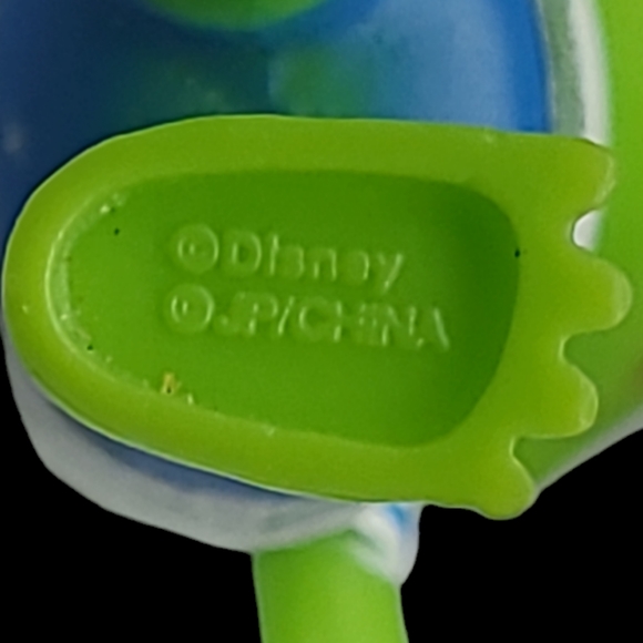 DISNEY'S MUPPETS "KERMIT THE FROG" PVC FIGURE - 2" - Picture 6 of 9